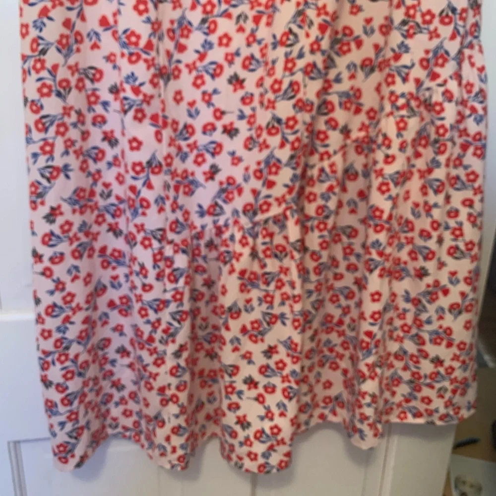 Lulu’s Floral Pink Maxi Skirt With slit Up Side - Picture 5 of 8